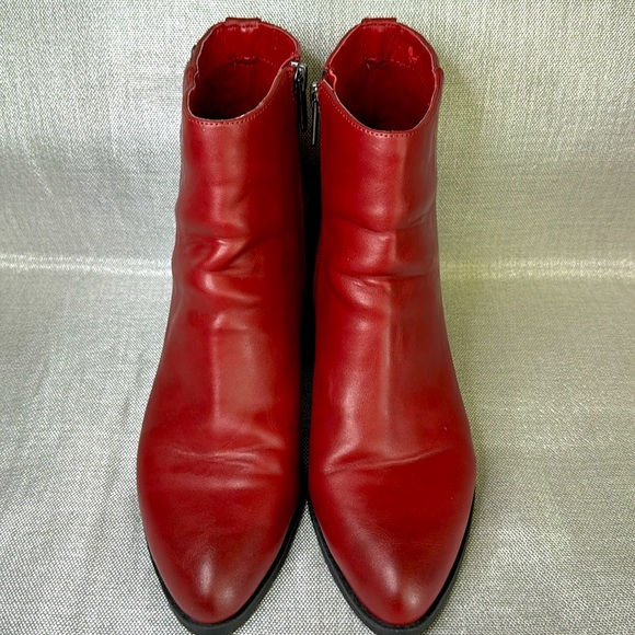 JAIMEE, DKCHERRY10 SIZE 9 MEDIUM IN VERY GOOD CONDITION. - Picture 9 of 9